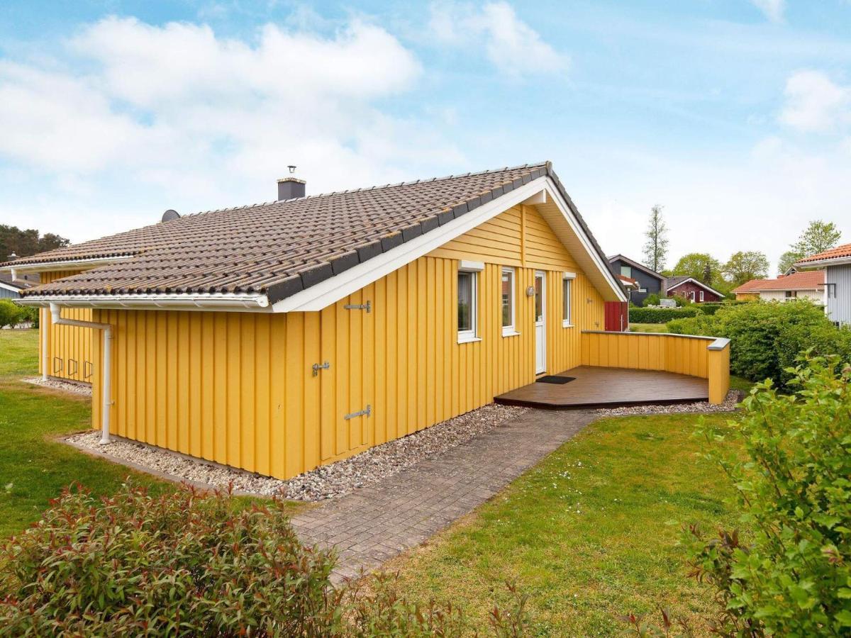 6 Person Holiday Home In Grömitz Exteriör bild